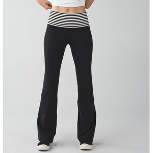 Lululemon Groove Pant Black/Narrow Bold Stripe Black Size 4